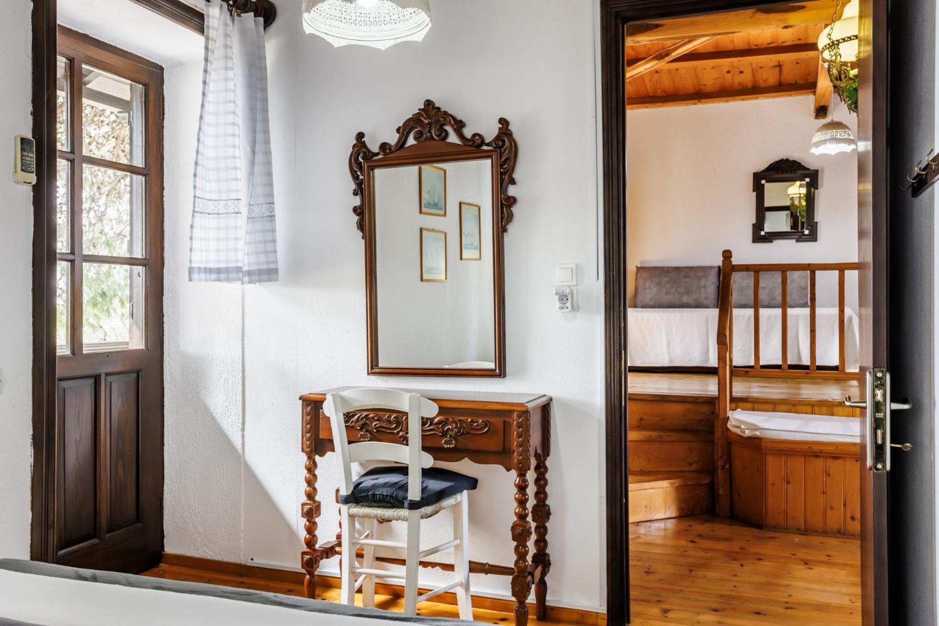 Elli Cottage Skopelos Town Bagian luar foto